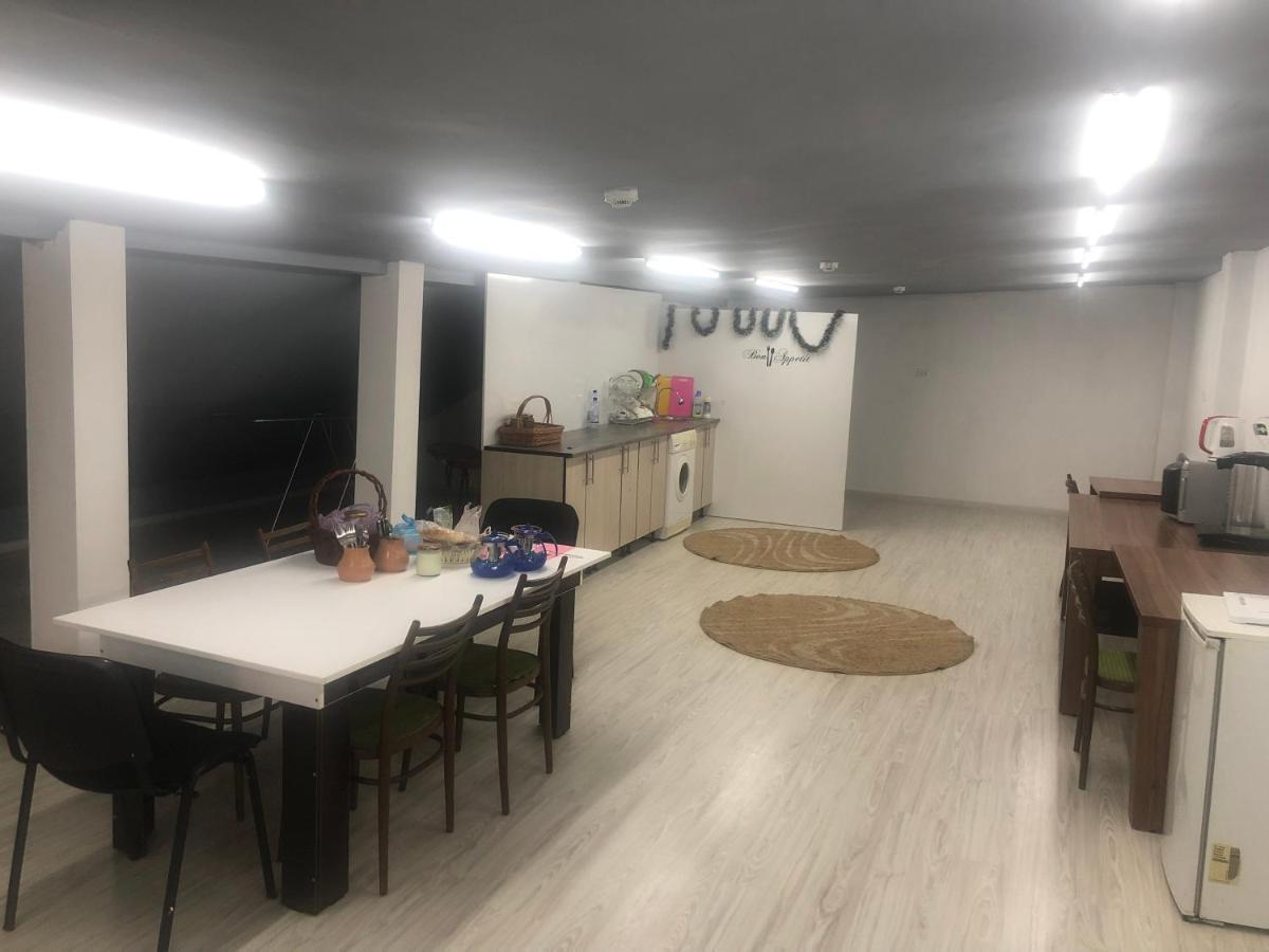 Hostelpoint Ташкент Екстер'єр фото